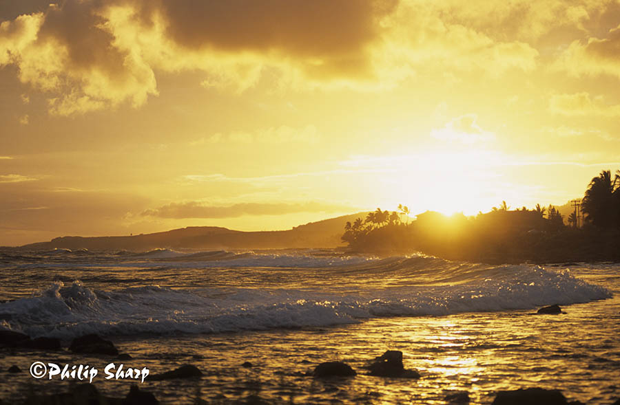 Poipu Beach, Kauai 2001.jpg